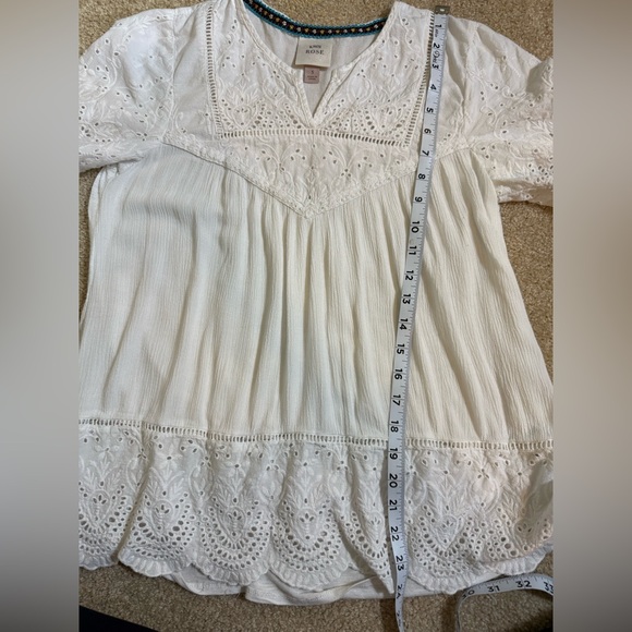 Knox Rose size small lace top - Picture 9 of 11